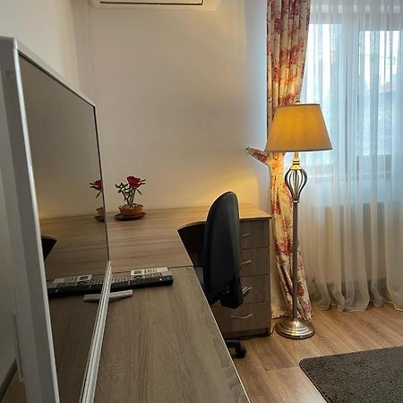 O Sole Mio Aparthotel ブカレスト エクステリア 写真