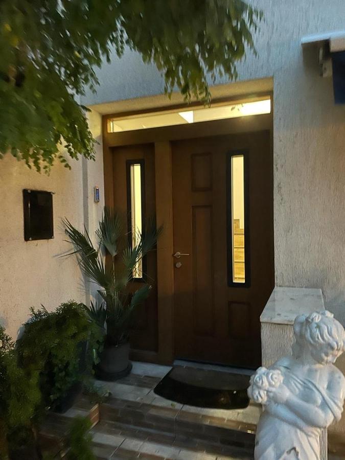O Sole Mio Aparthotel ブカレスト エクステリア 写真